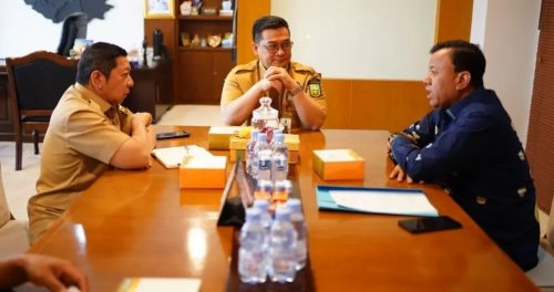 Bupati Kuansing, Suhardiman Amby bahas perkembangan persiapan MTQ ke-44 Riau.(foto: mcr)