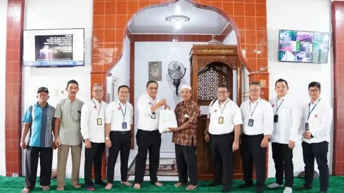 Pegadaian salurkan program ESG di puluhan titik.(foto: tribunpekanbaru.com)