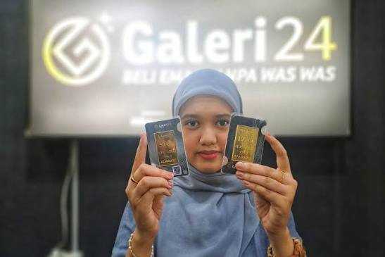 Harga emas di Galeri 24 Pegadaian Pekanbaru turun hari ini (foto/riki)