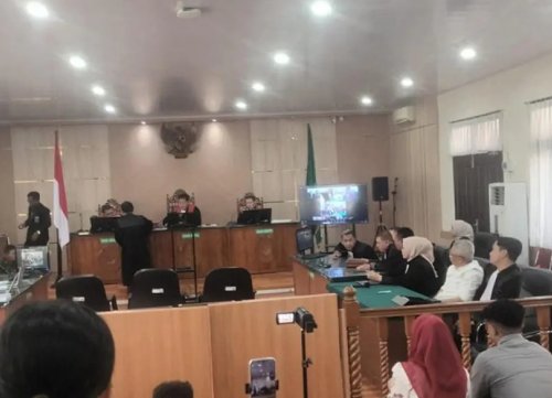 Suasana sidang Gubernur Riau Non Aktif Abdul Wahid dalam perkara dugaan korupsi di Pengadilan Negeri Pekanbaru Kelas 1A, Kamis (23/7/2026). 